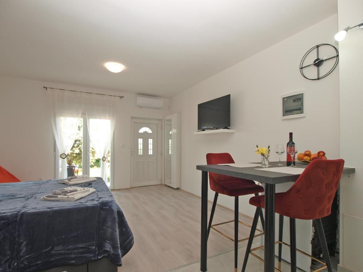 Apartment Florinda 2091 Pula Dış mekan fotoğraf
