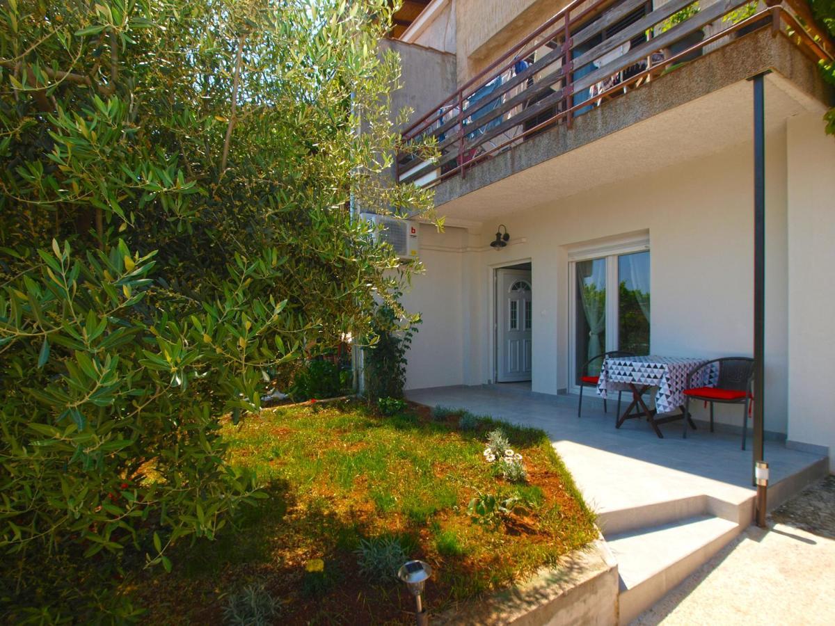 Apartment Florinda 2091 Pula Dış mekan fotoğraf